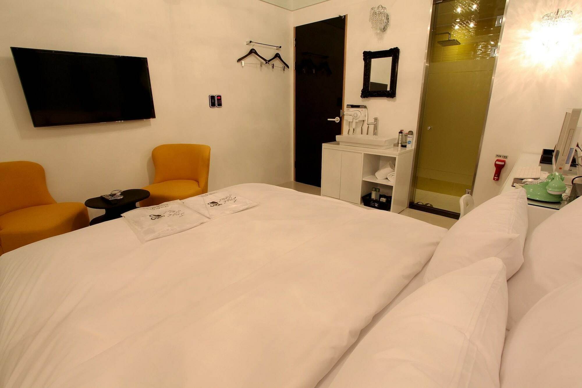 Lush Hotel Сеул Екстер'єр фото